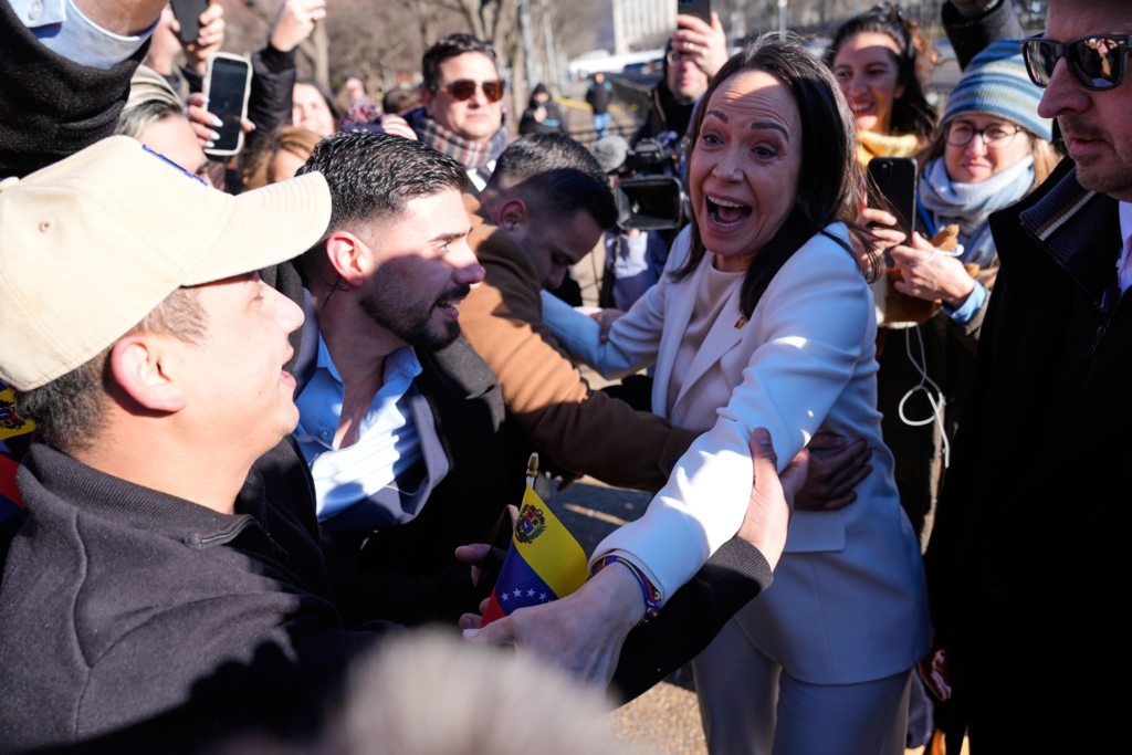 Wei-es-Haus-Trump-bleibt-bei-Skepsis-gegen-ber-Machado