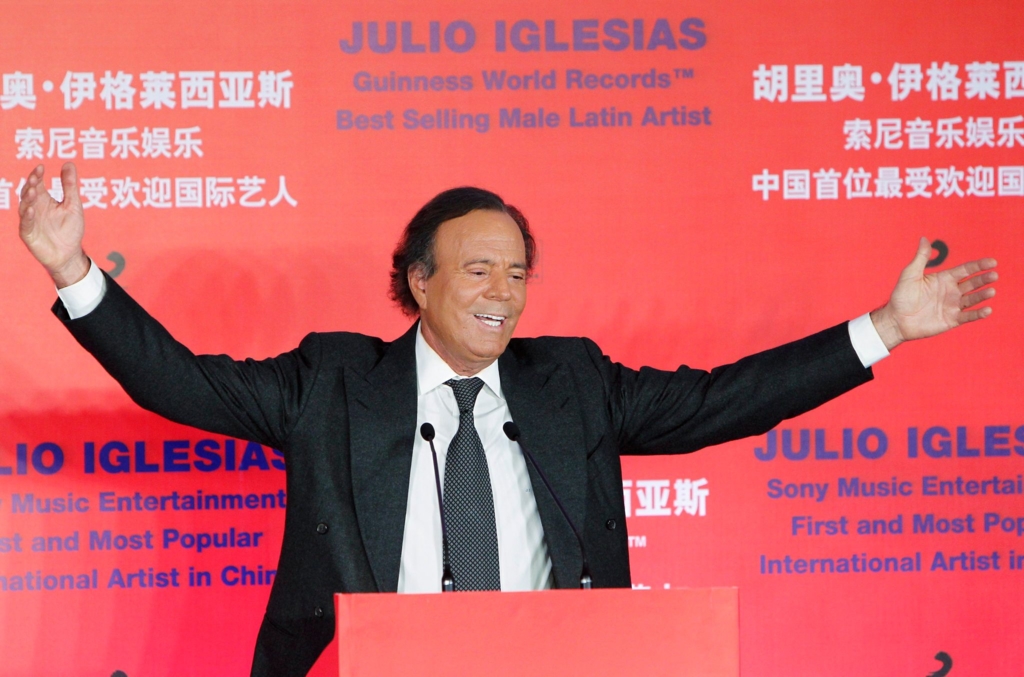 Spaniens-Justiz-stellt-Verfahren-gegen-Julio-Iglesias-ein