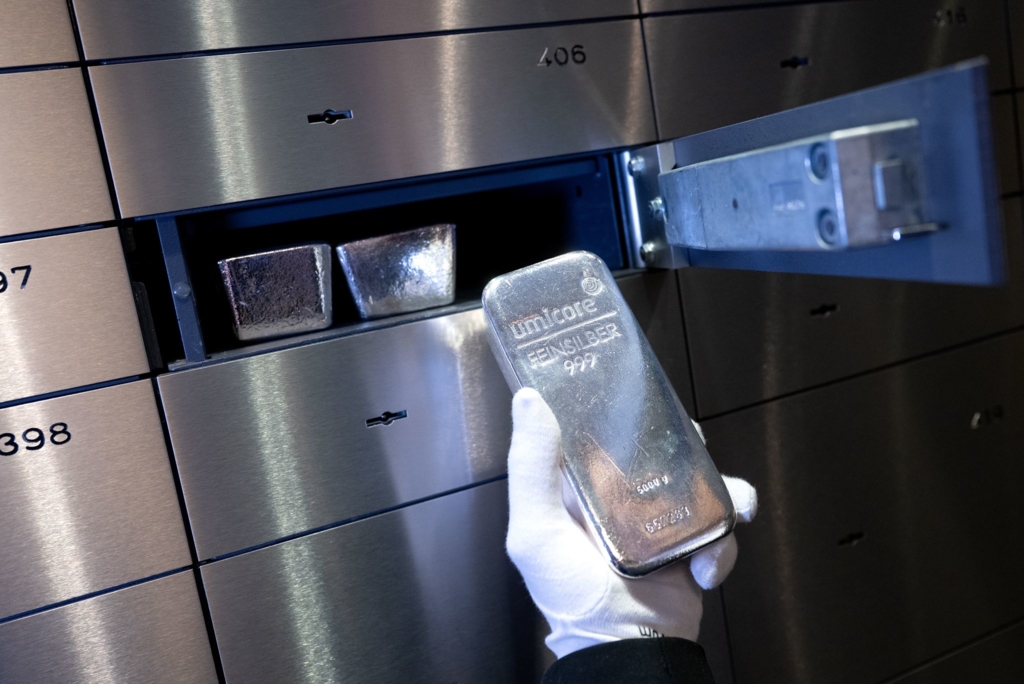 Gold-und-Silber-mit-weiteren-Rekordmarken