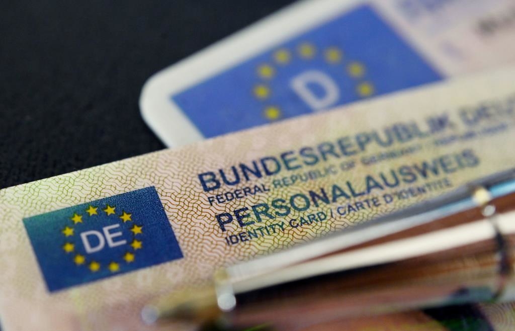 H-here-Geb-hr-Personalausweis-wird-rund-ein-Viertel-teurer
