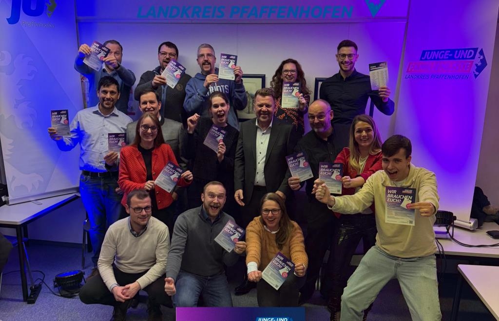 Junge-und-Familieliste-nominiert-zusammen-mit-der-JU-Andreas-Aichele-als-Kandidaten
