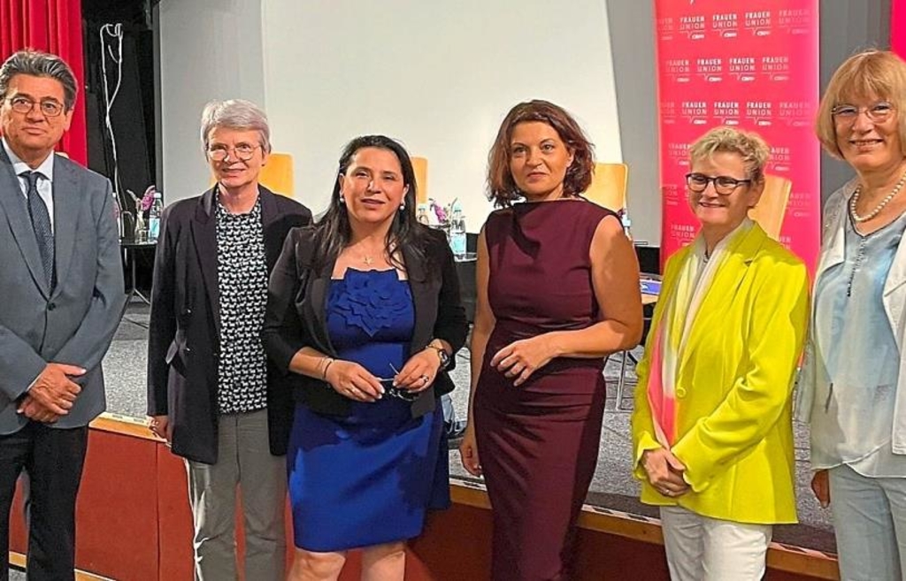 -Starke-Frauen-Starke-Gesundheit-in-der-VHS-Ingolstadt-kam-gut-an