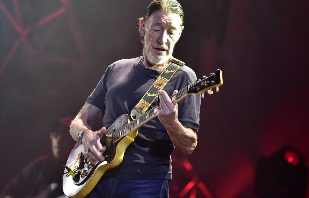 „Driving Home For Christmas“-Sänger Chris Rea im Alter von 74 Jahren ...