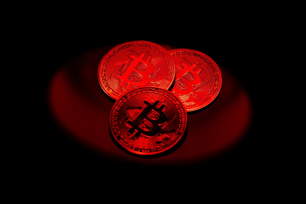 Bitcoin-f-llt-auf-tiefsten-Stand-seit-April-2025