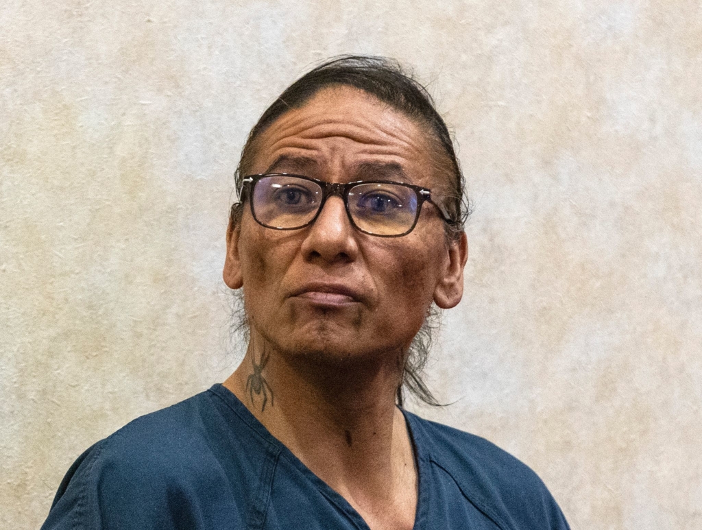 Ex-Schauspieler-Chasing-Horse-wegen-Missbrauchs-schuldig