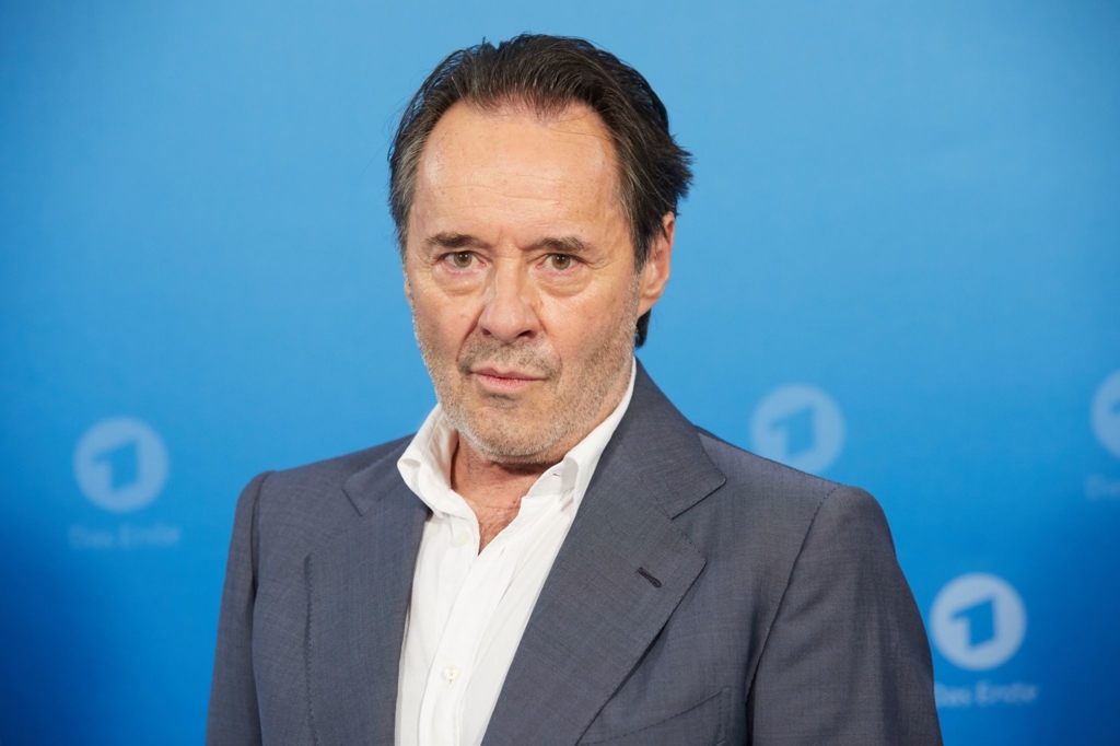 Er-war-Commissario-Brunetti-Schauspieler-Uwe-Kockisch-tot