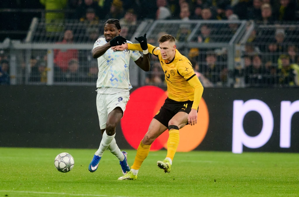 Trotz-0-2-gegen-Inter-BVB-spielt-in-den-Playoffs
