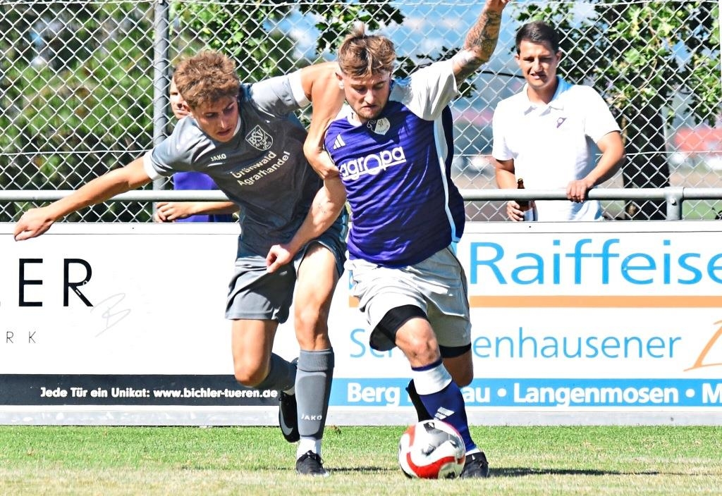 Dino Zgavec setzt dem Tor-Spektakel die Krone auf