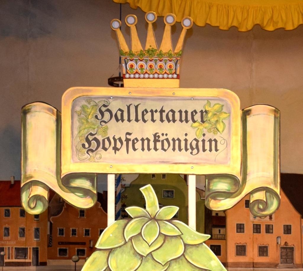 Wer-wird-die-neue-Hallertauer-Hopfenk-nigin-