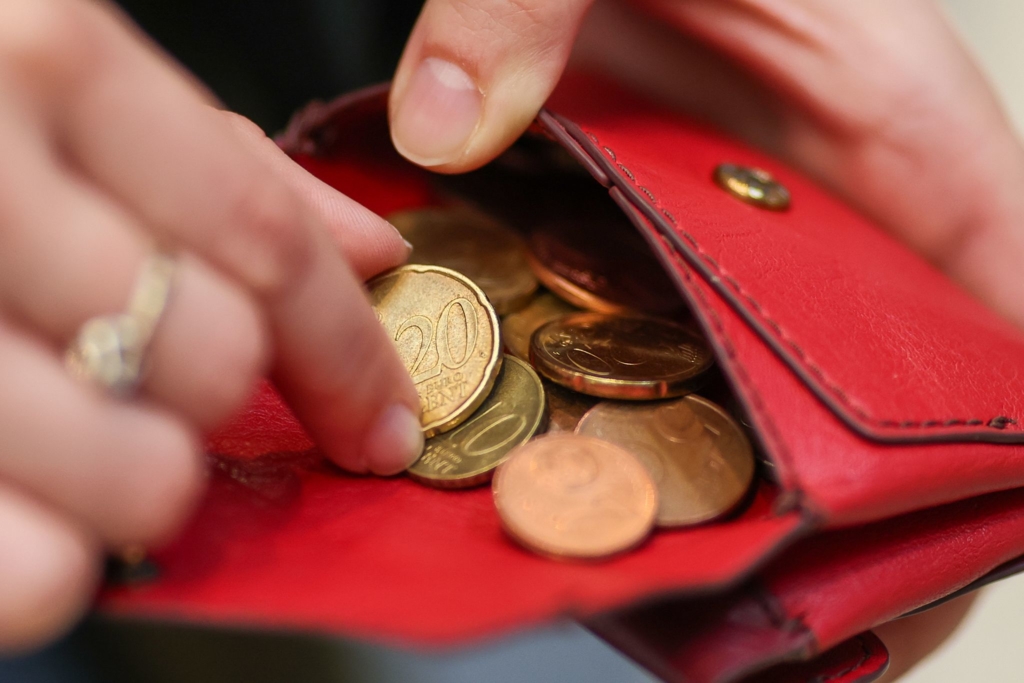 Knapp-f-nf-Millionen-Menschen-verdienen-unter-2-750-Euro