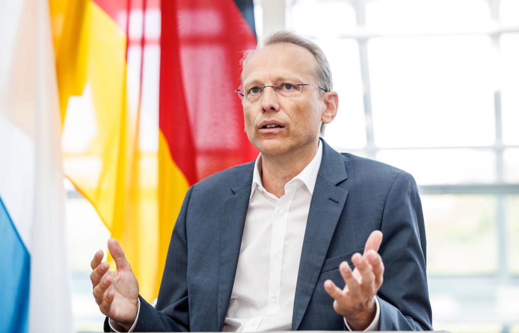 DGB-Bayern-Vorsitzender-Bernhard-Stiedl-im-Amt-best-tigt