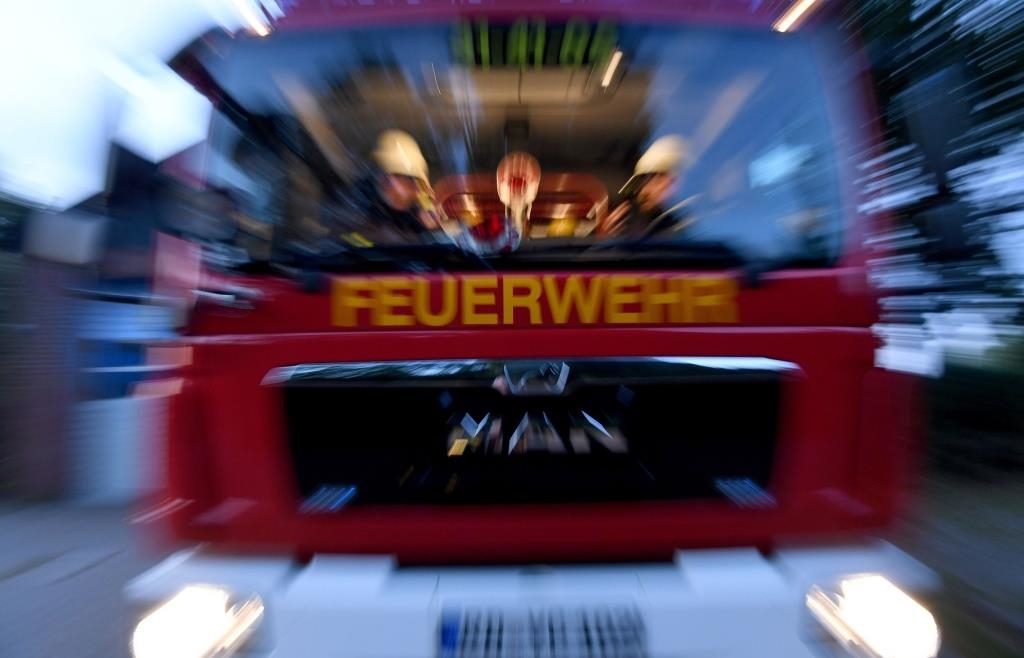 Pl-tzlicher-Knall-in-Garage-Jugendlicher-17-bei-Verpuffung-in-P-rnbach-schwer-verletzt