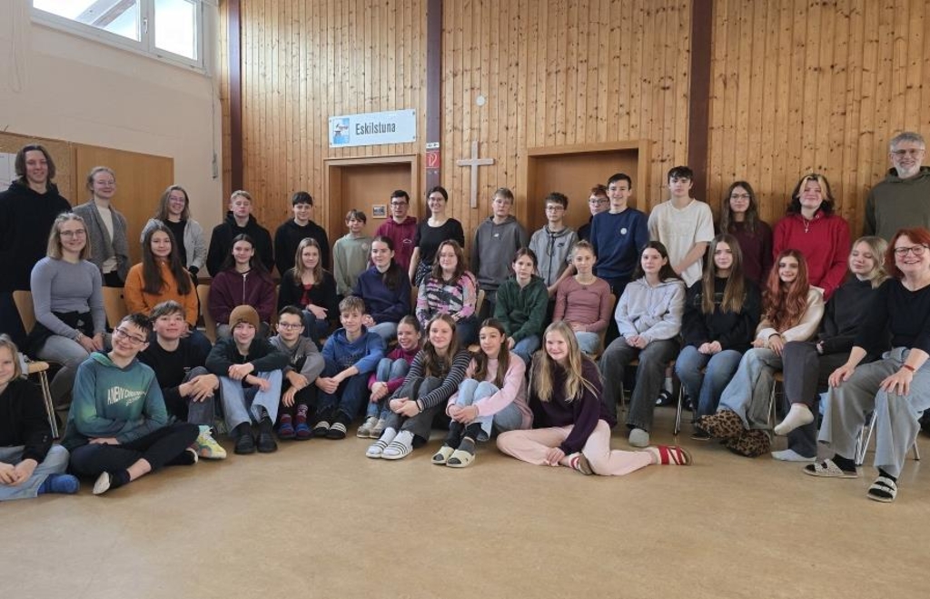 Junge-evangelische-Christen-aus-dem-Raum-Beilngries-bereiten-sich-auf-ihre-Konfirmation-vor