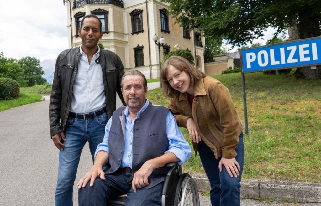 „Watzmann ermittelt“-Star Andreas Giebel zeigt sich nach Fuß-Amputation im ...