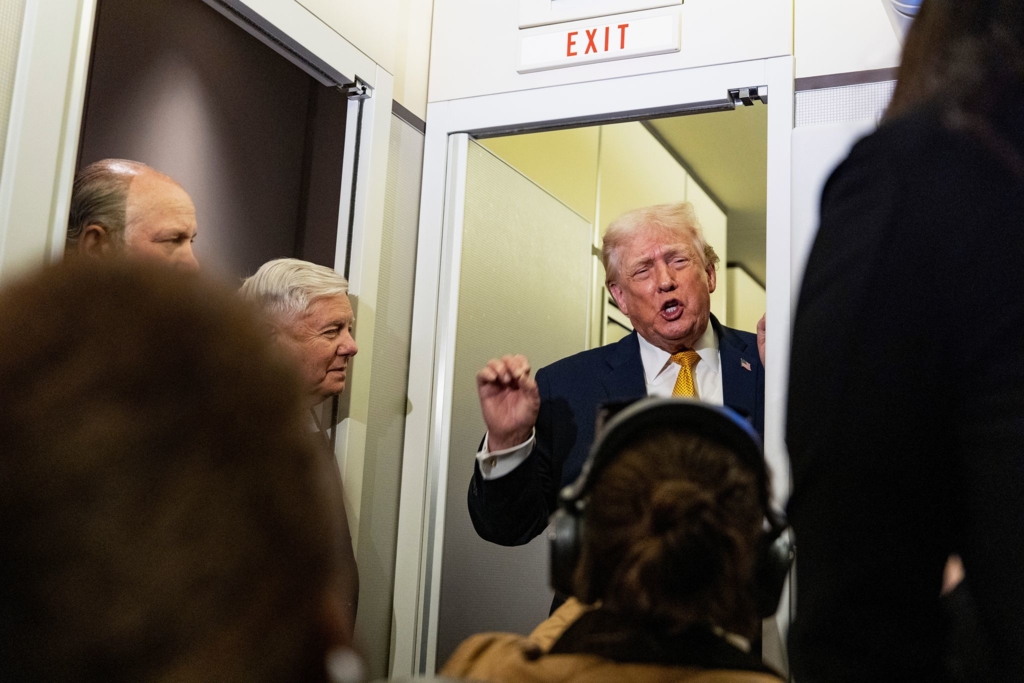 Trump-droht-Venezuelas-gesch-ftsf-hrender-Pr-sidentin