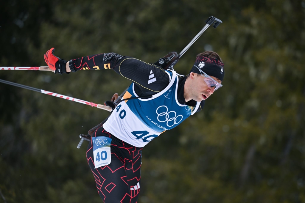 Biathlet-Nawrath-F-nfter-im-Olympia-Einzel-von-Antholz