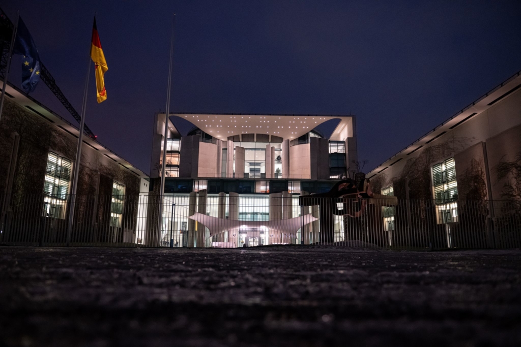 Merz-Kritische-Infrastruktur-besser-sch-tzen