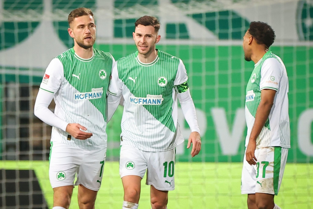 Joker-Srbeny-sticht-N-chstes-F-rther-Comeback