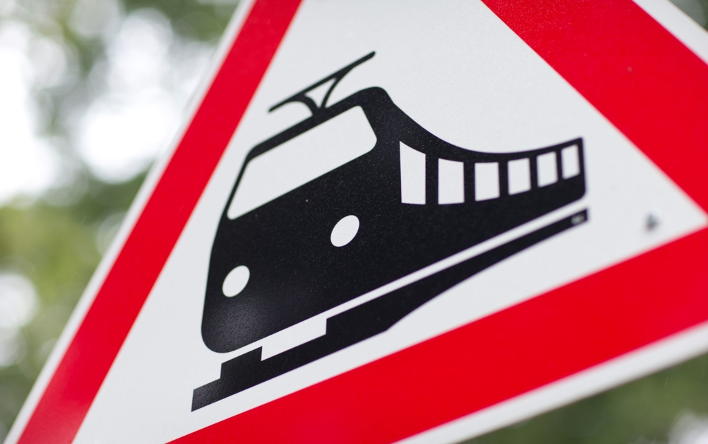 G-terwagon-bei-Rosenheim-entgleist-Bahnstrecke-gesperrt