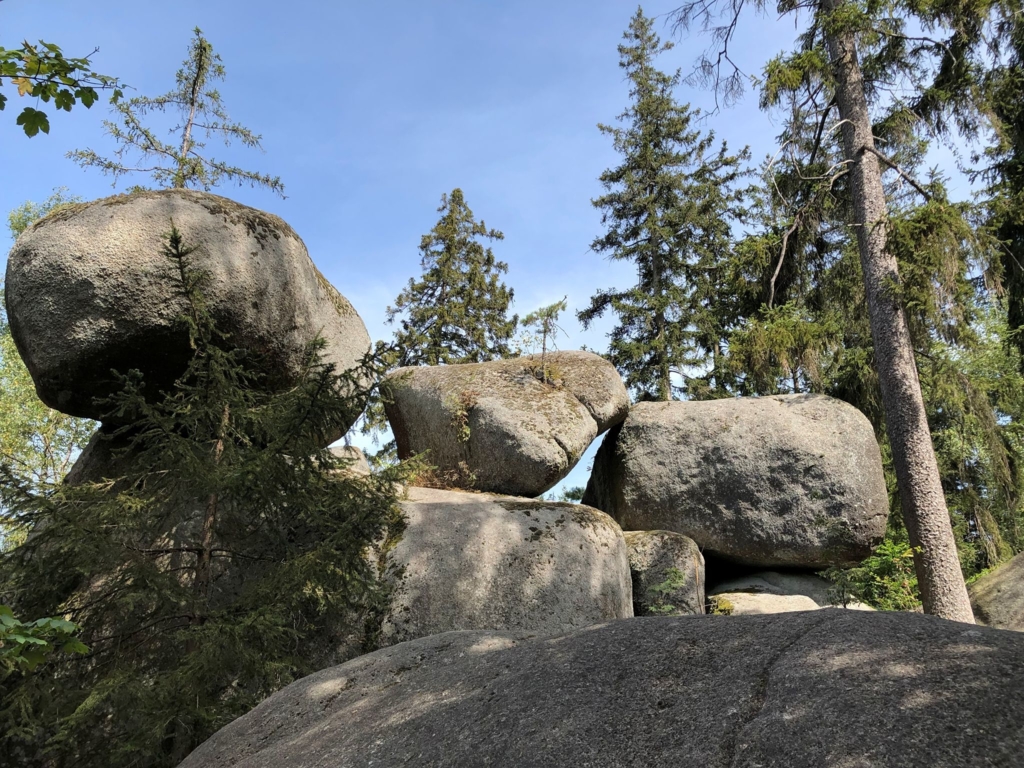 Granitstein-und-Goethe-Luisenburg-ist-Naturmonument