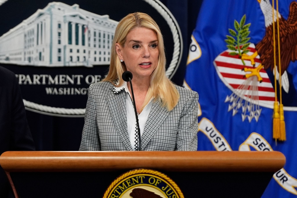 Drei-Polizisten-in-USA-durch-Sch-sse-get-tet