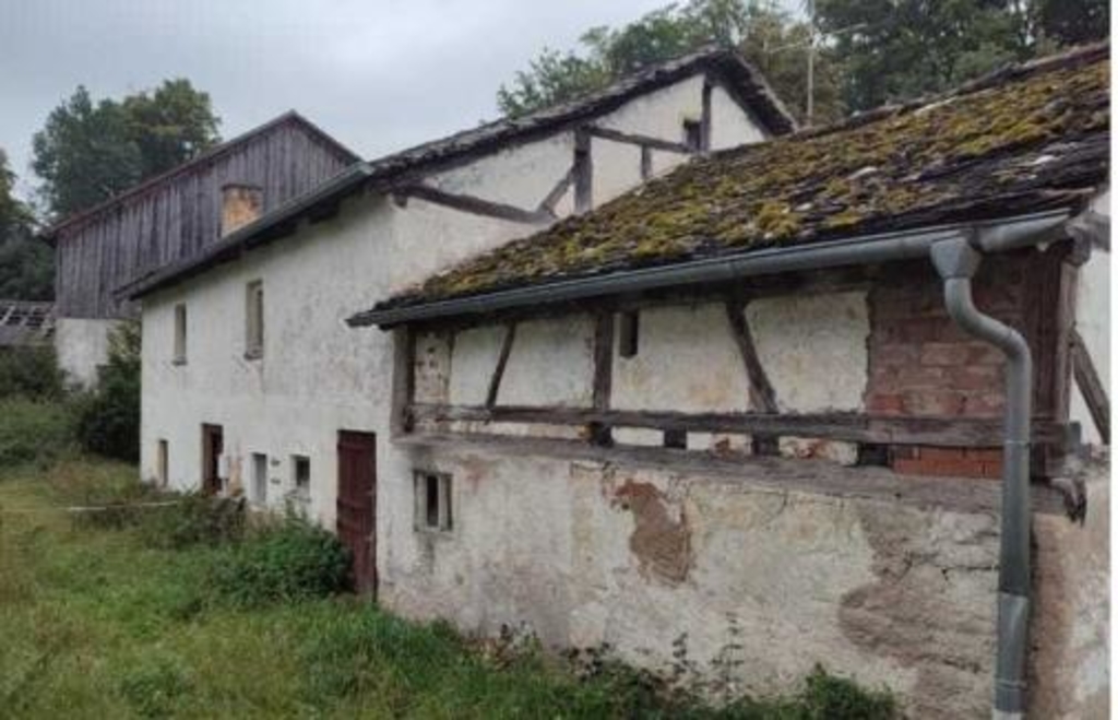 Neues Zuhause in der Ziegelhütte: Vom denkmalgeschützten Wohnstallhaus zum ...
