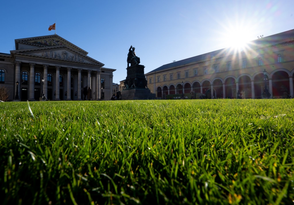 M-nchen-l-sst-bekannten-Platz-ergr-nen