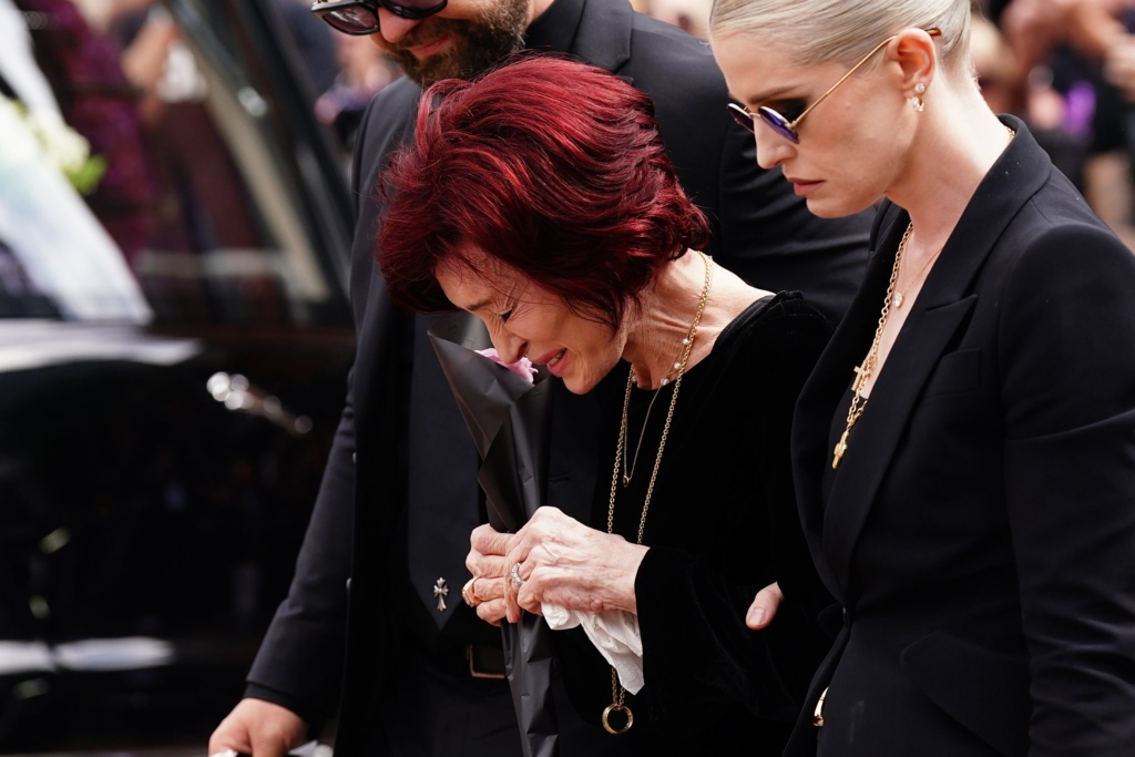 Sharon-Osbourne-Ozzy-wollte-nicht-auf-der-B-hne-sterben