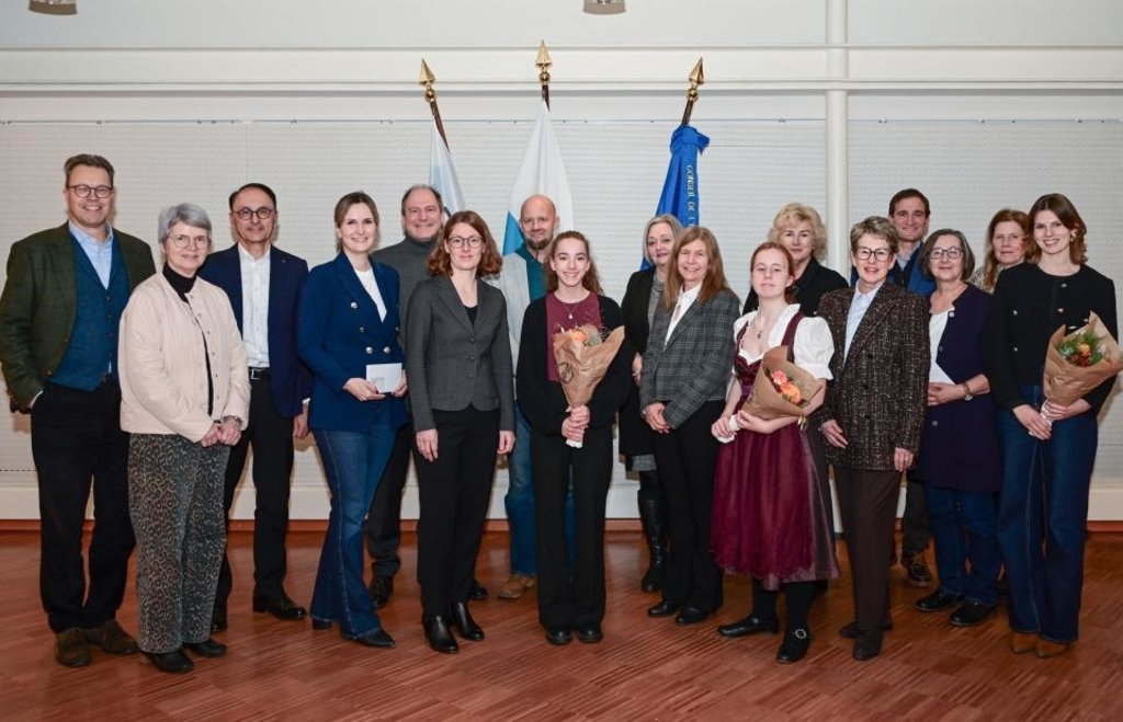 B-rgerstiftung-Ingolstadt-vergibt-rund-26-000-Euro-an-elf-Organisationen