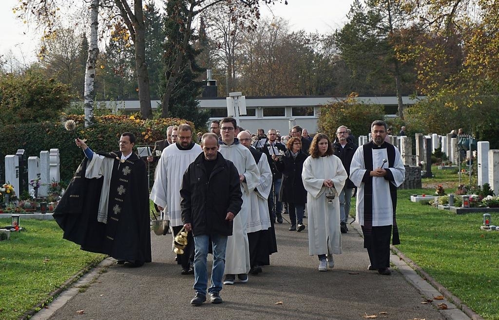 Auch-im-Bestattungswesen-Subventionen-n-tig-So-viele-Zusch-sse-zahlt-die-Stadt-Ingolstadt