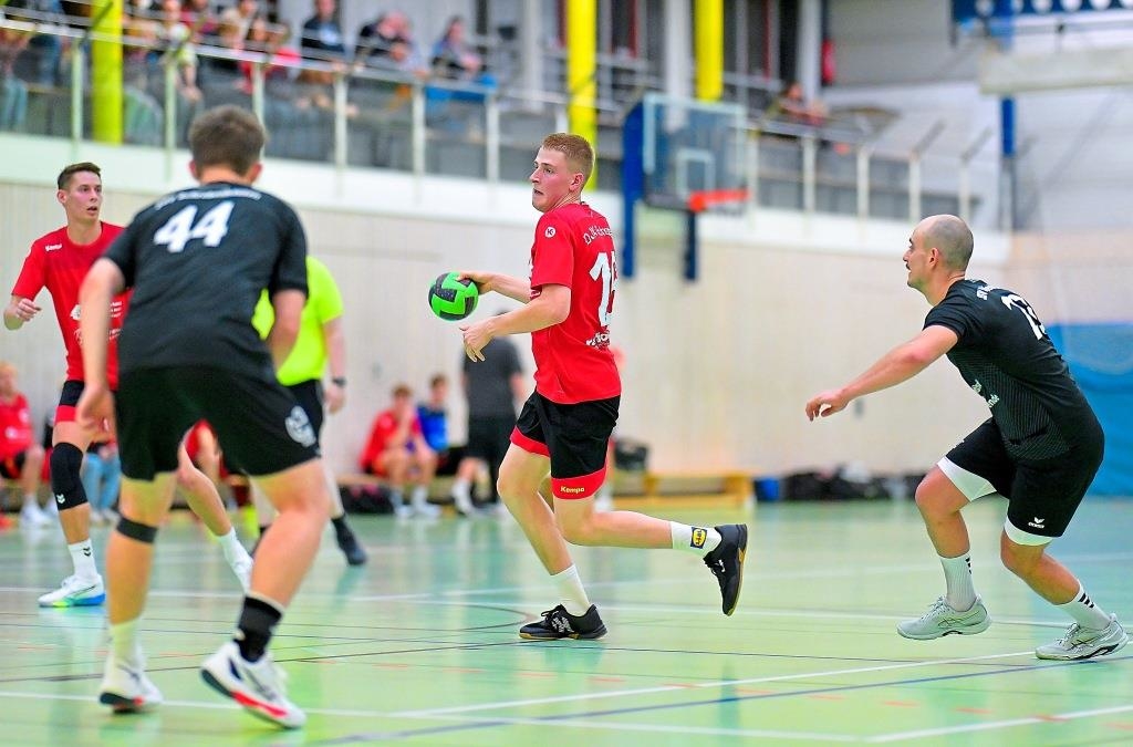 -Die-Saison-ist-noch-nicht-gelaufen-Eichst-tter-Handballer-verlieren-gegen-Dachau-II