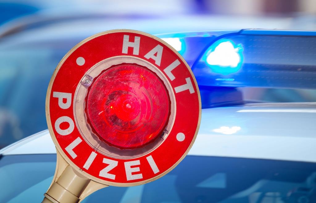 Motorcyclist Overtakes Police Patrol in Ingolstadt at More Than 100 ...