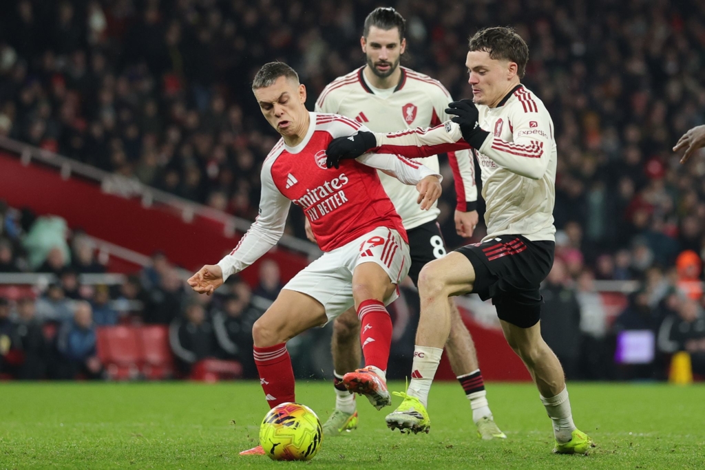 M-de-Nullnummer-im-Topspiel-zwischen-Arsenal-und-Liverpool