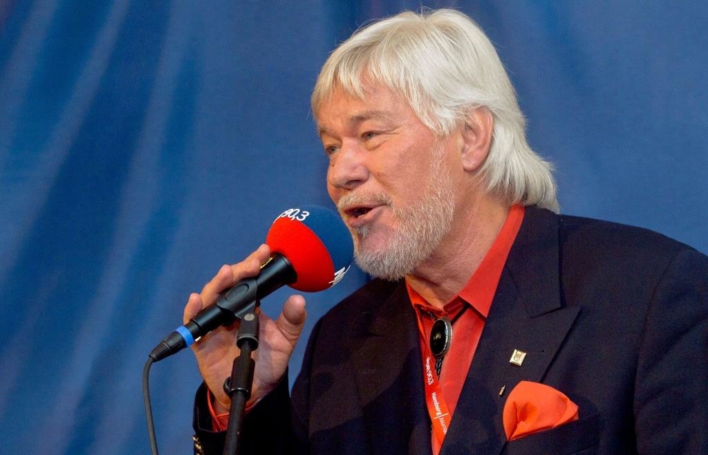 Hits like “How Do You Do?”: Schlager star Peter Petrel is dead