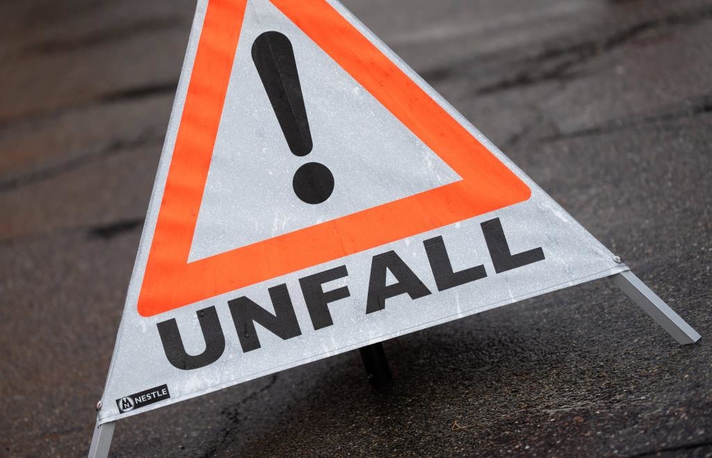 Polizei-Ingolstadt-sucht-Zeugen-f-r-Unfall-mit-Auto-und-Fahrrad