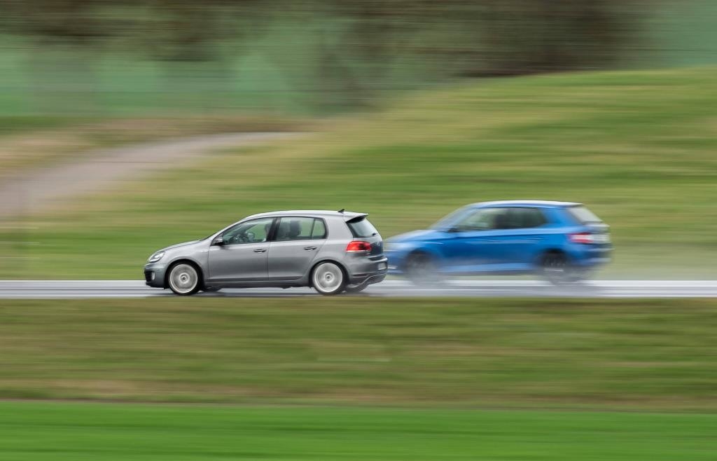 -Tods-nde-BMW-Fahrer-87-berholt-trotz-Verbots-Nebel-und-Gegenverkehr-F-hrerschein-weg