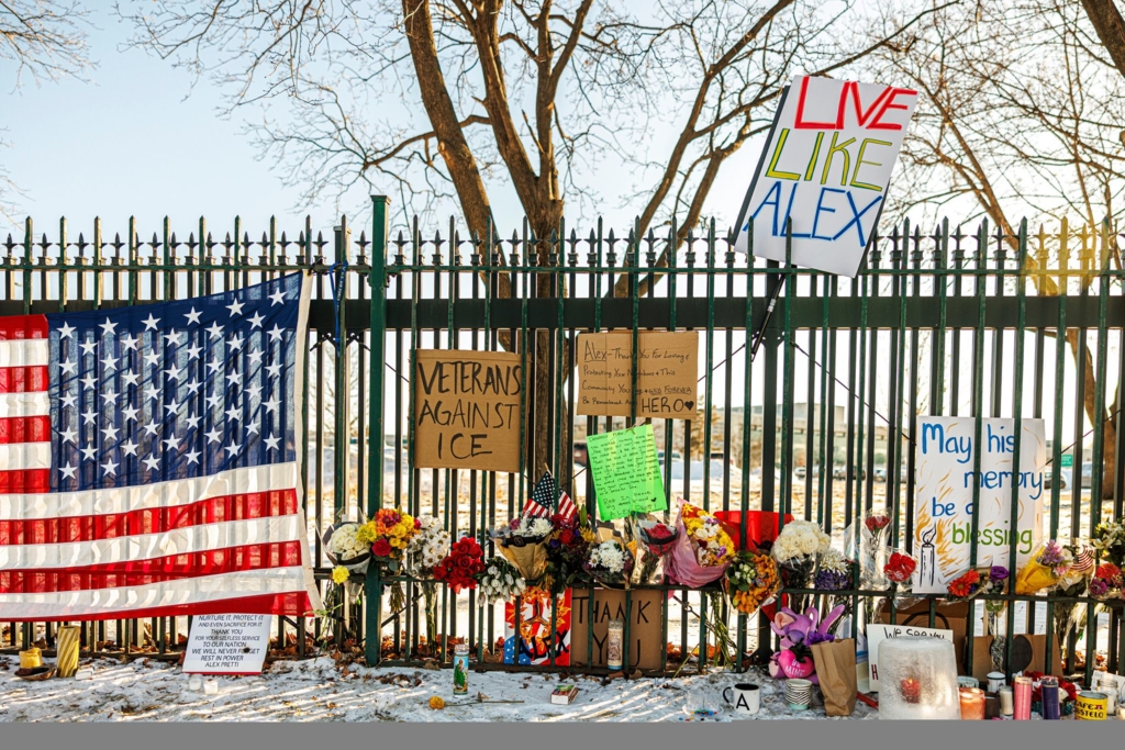 Bericht-Zwei-Beamte-feuerten-Sch-sse-in-Minneapolis-ab