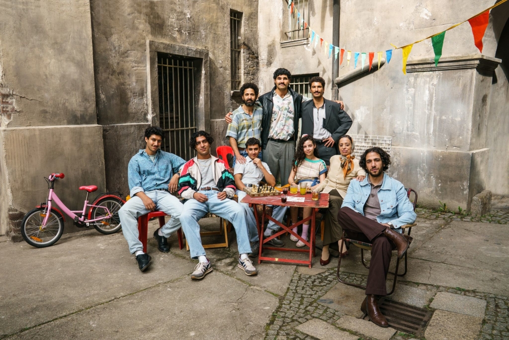 -4-Blocks-Zero-Vorgeschichte-der-Hamadys-wird-erz-hlt