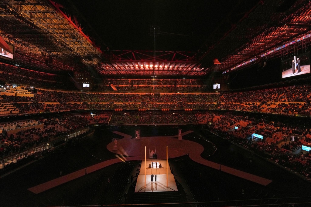 Tribut-an-Italien-Er-ffnungsfeier-der-Winterspiele-beginnt