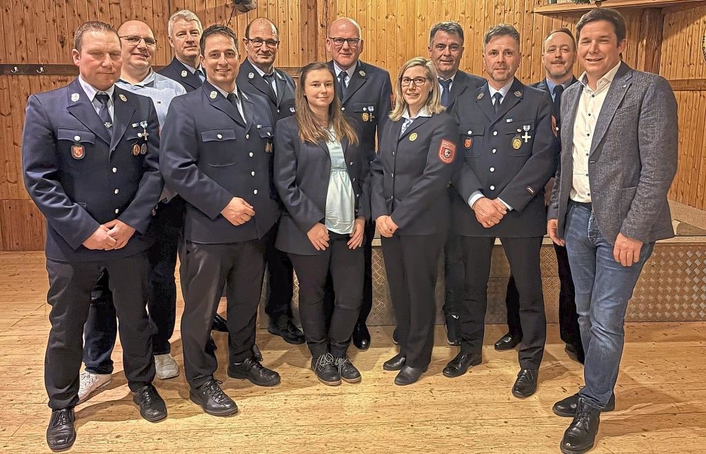 Jahresversammlung-Freiwillige-Feuerwehr-Lichtenau-w-chst-auf-288-Mitglieder-an