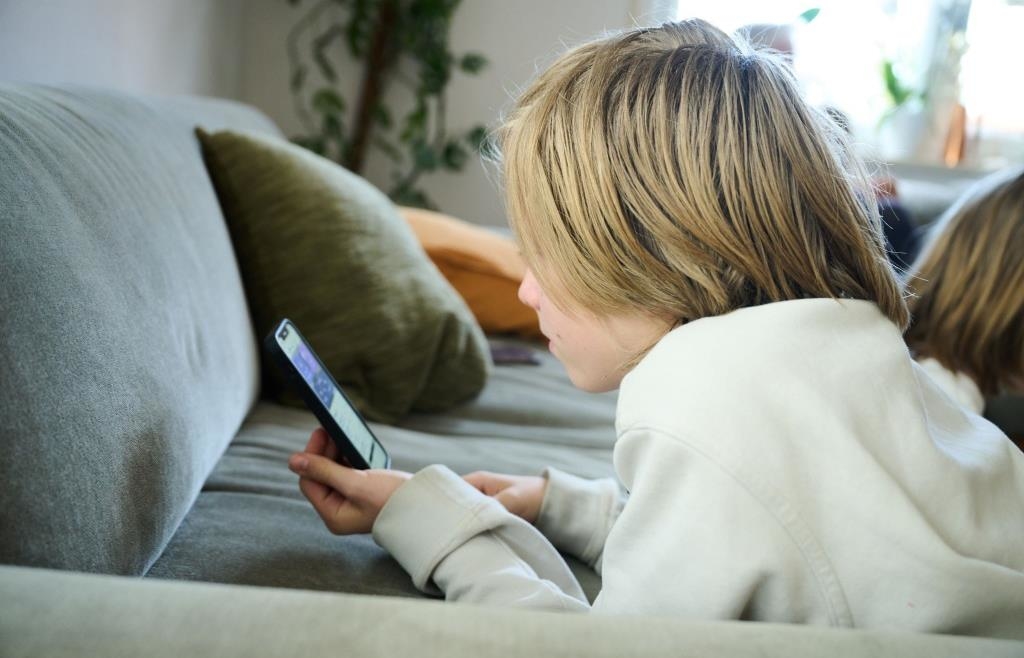 Fighting children's media addiction: What parents can do