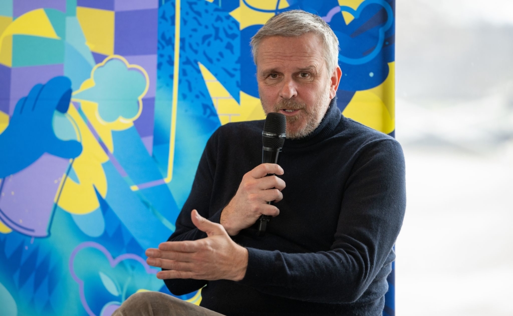 Hamann-klar-in-VAR-Diskussion-Schiedsrichter-berfordert-