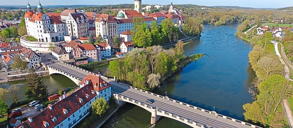 Traffic count with AI: Neuburg initially collects data on the Danube ...