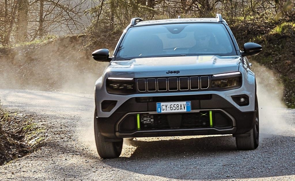 MGB car test: The small Jeep - | good to drive, stingy with space