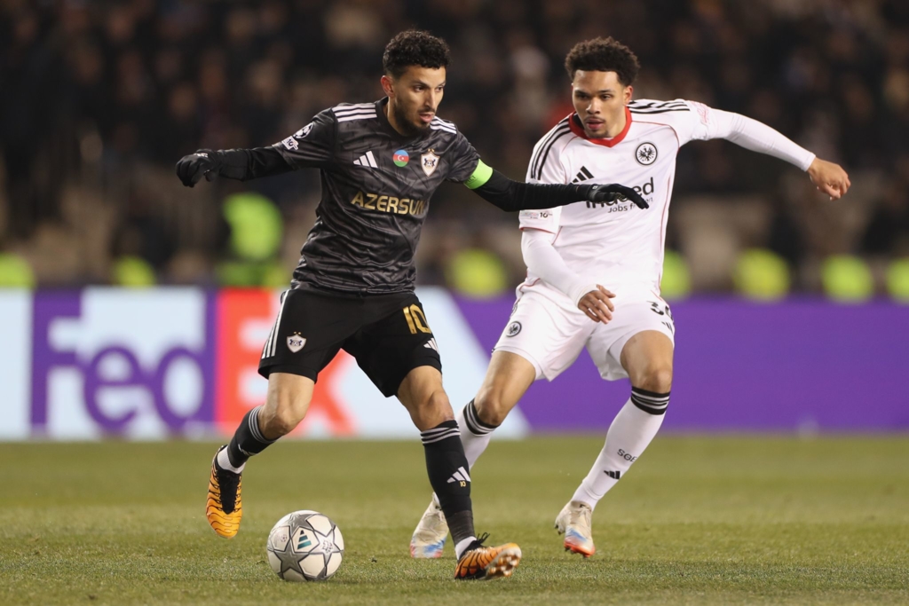 Sp-tes-2-3-bei-Au-enseiter-Agdam-Frankfurt-scheidet-aus