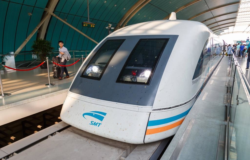 800 km/h in five seconds: China tests superlative train