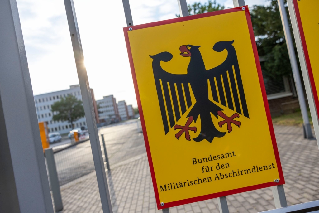 MAD-Report-Mehr-Bedrohung-durch-Spionage-und-Extremismus