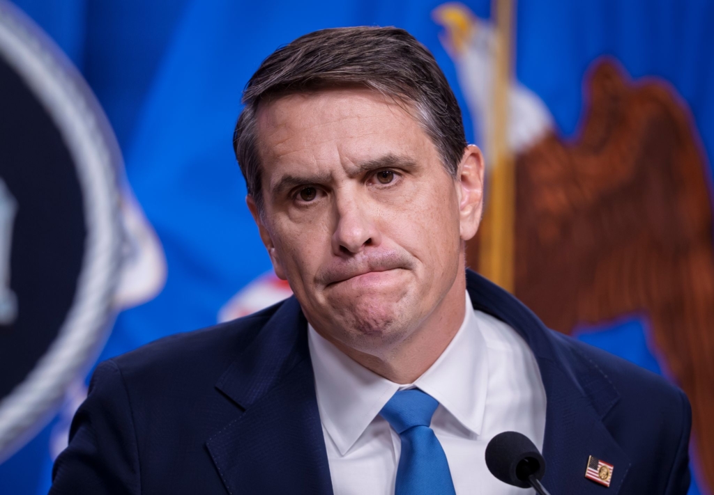 Vize-Justizminister-Keine-weiteren-Anklagen-in-Epstein-Fall