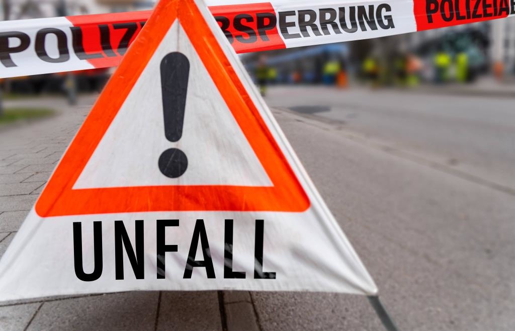 Schwerer-Verkehrsunfall-zwischen-Stammham-und-dem-K-schinger-Waldhaus