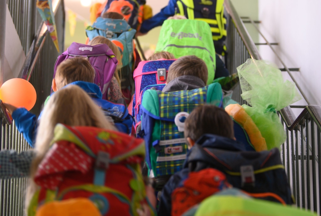 Ganztag-f-r-Erstkl-ssler-Jede-vierte-Schule-sieht-H-rden